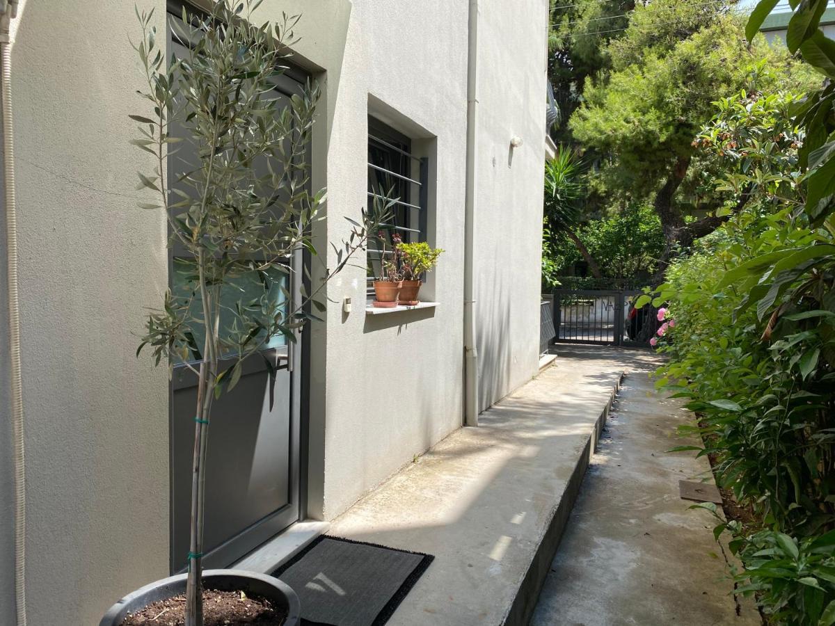 Small Gem Studio Athens, Next To Metro Nomismatokopeio Apartment Exterior photo